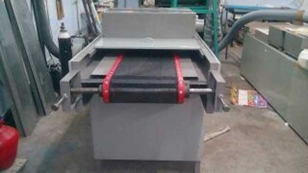 Conveyor UV